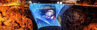 The spectacular world premiere of the Freightliner Inspiration Truck at Hoover Dam